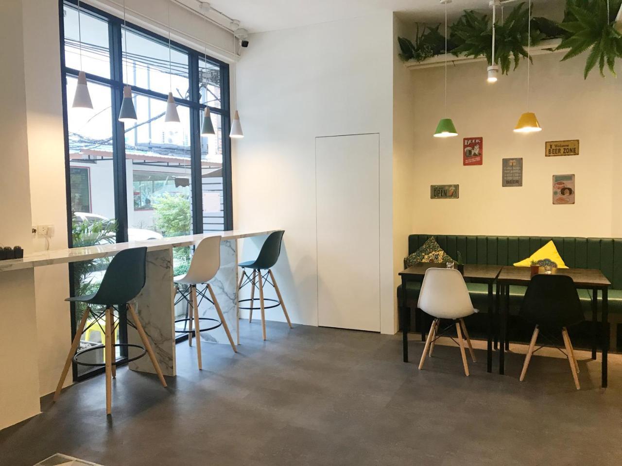 Hostel Folk Poshtel Asok Bangkok Exteriér fotografie
